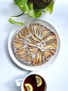 Hruškový koláč low carb: Jak si pochutnat bez výčitek! 8 Hruškový koláč low carb: Jak si pochutnat bez výčitek!